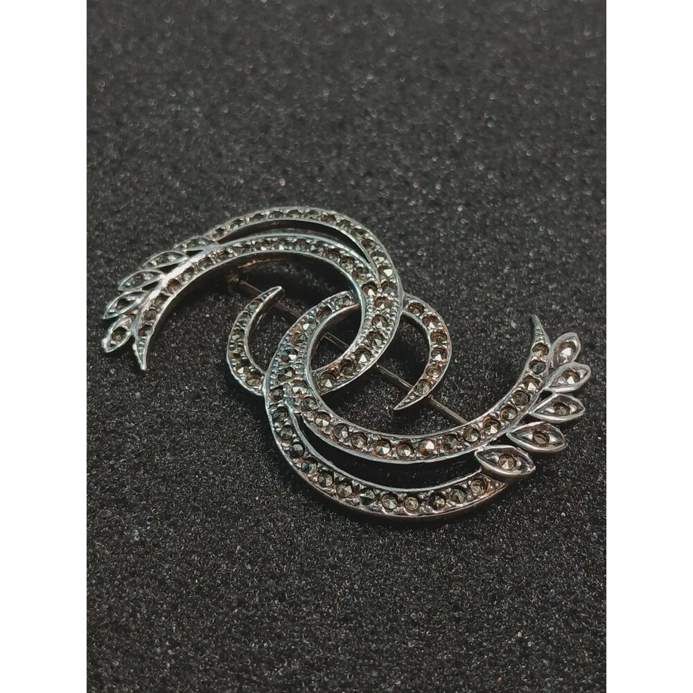 Vintage Sterling Silver 925 Marcasite Art Deco Leaf Swirl Brooch